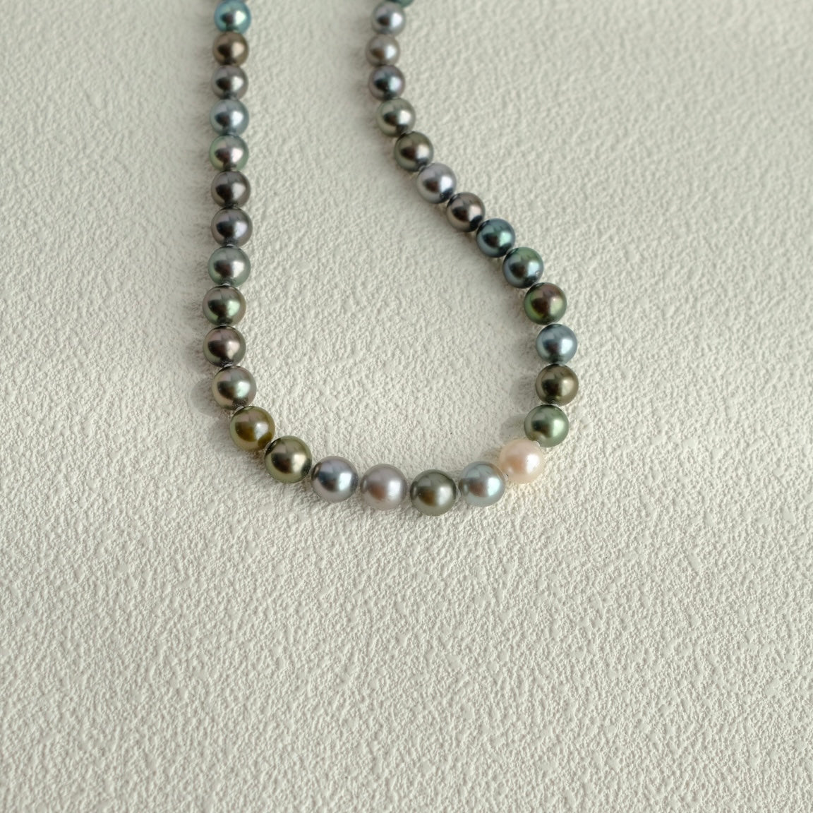 Tahitian Pearl Necklace, 8.1-9.9mm, Pearl Necklace