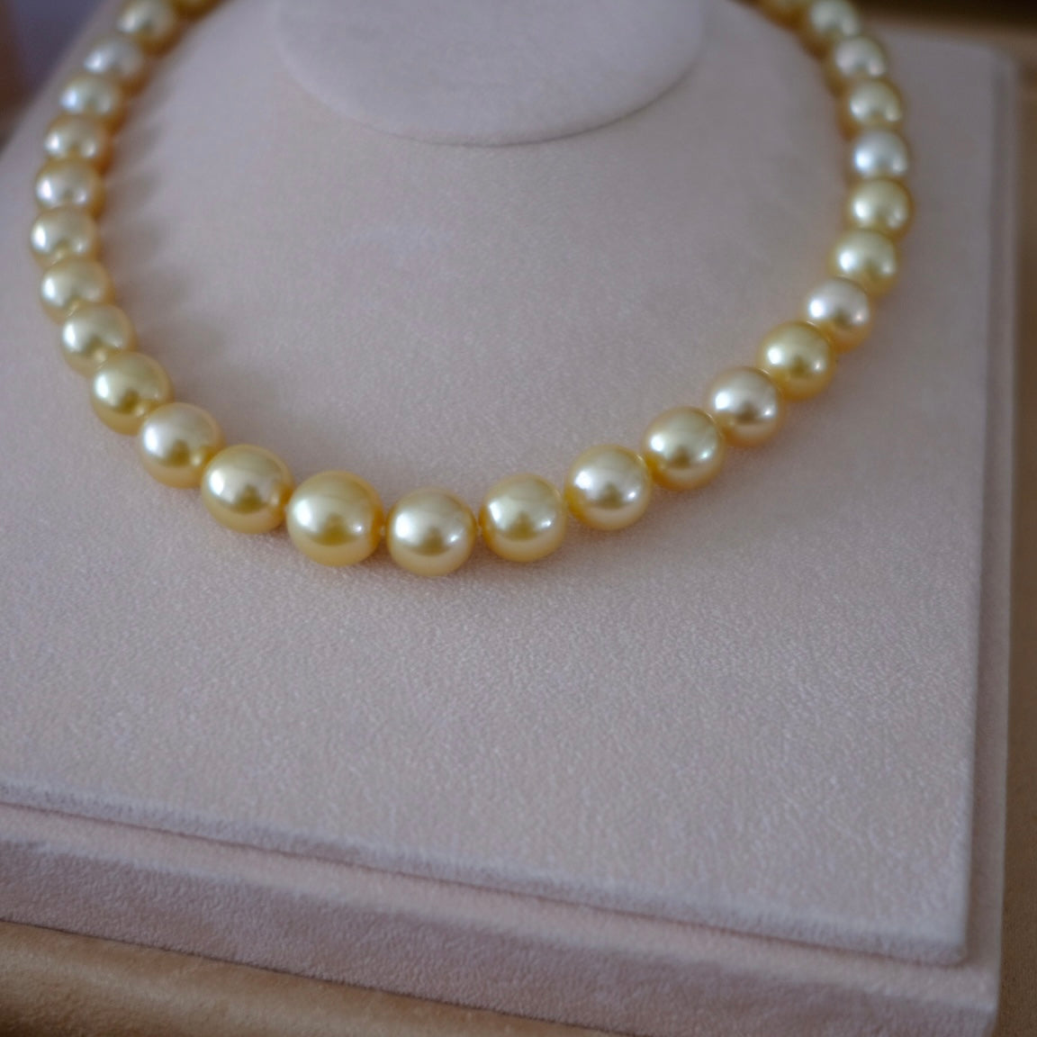 Golden South Sea Pearl Necklace, 10-12.9mm, GUILD Certificate