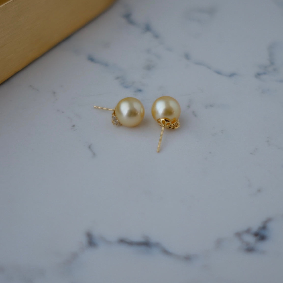 Golden South Sea Pearl, 18K Diamond Earrings, 10.6mm