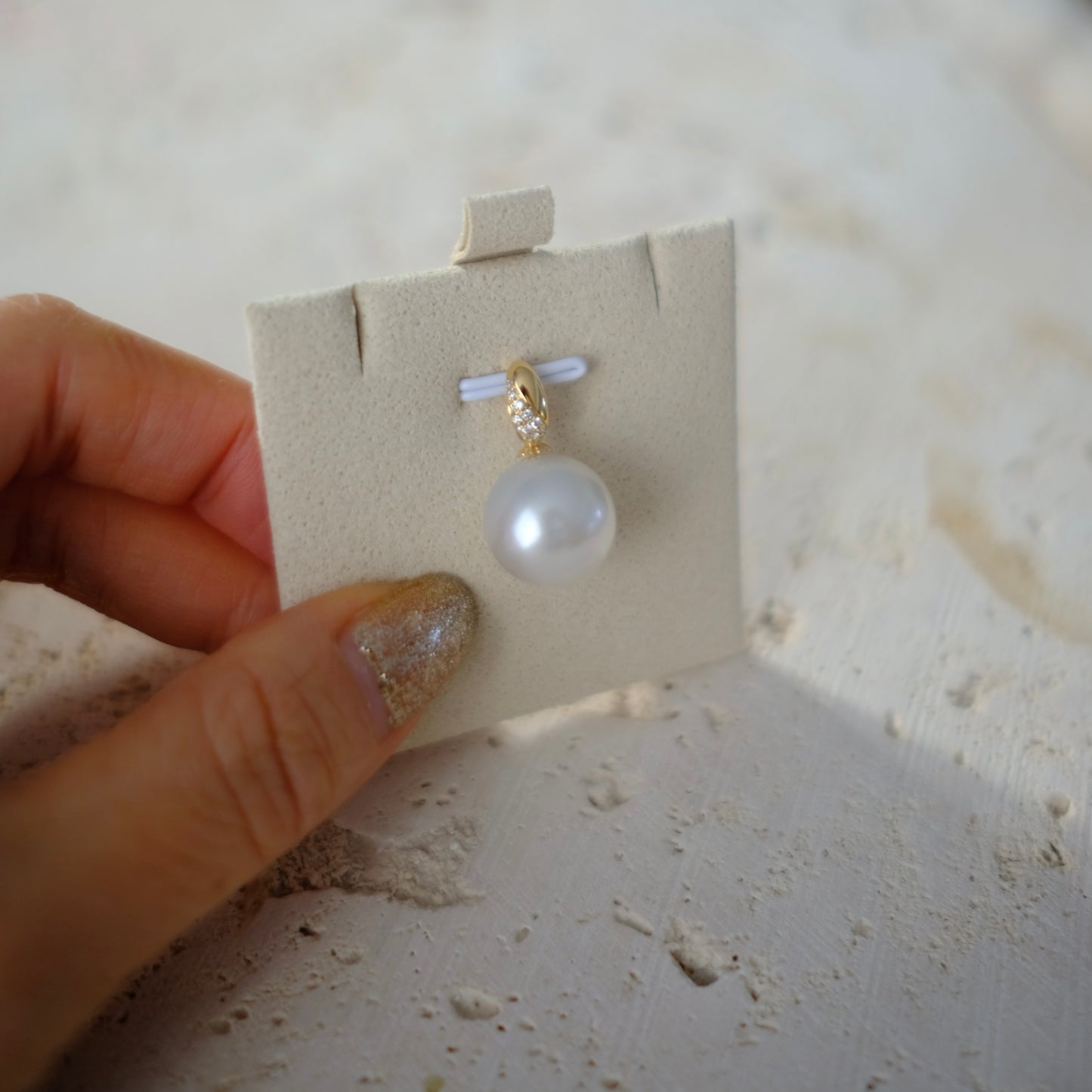 White South Sea Pearl Pendant, Round 13mm, AU750 Diamond 0.06ct