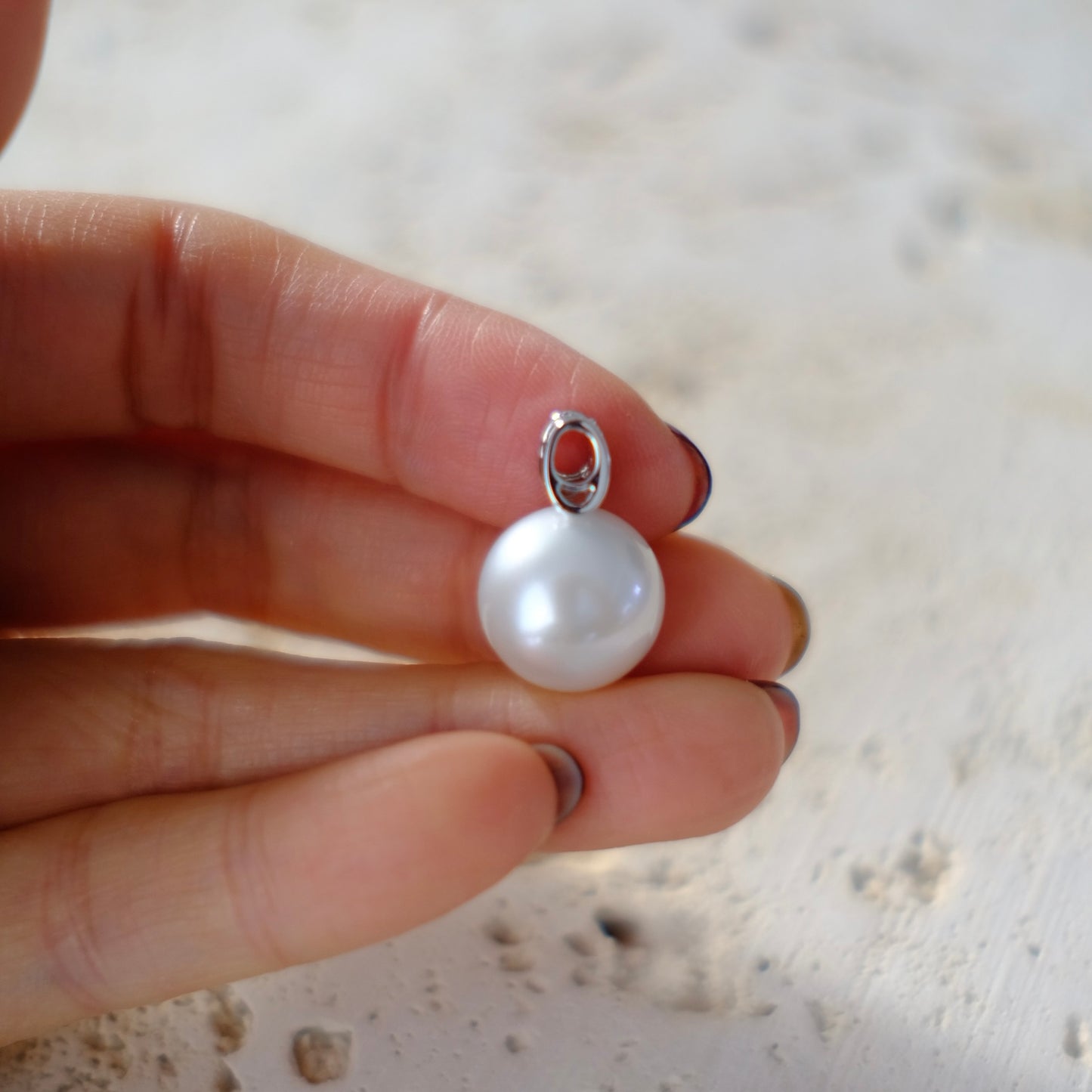 White South Sea Pearl Pendant, Round 13mm, AU750 Diamond 0.034ct