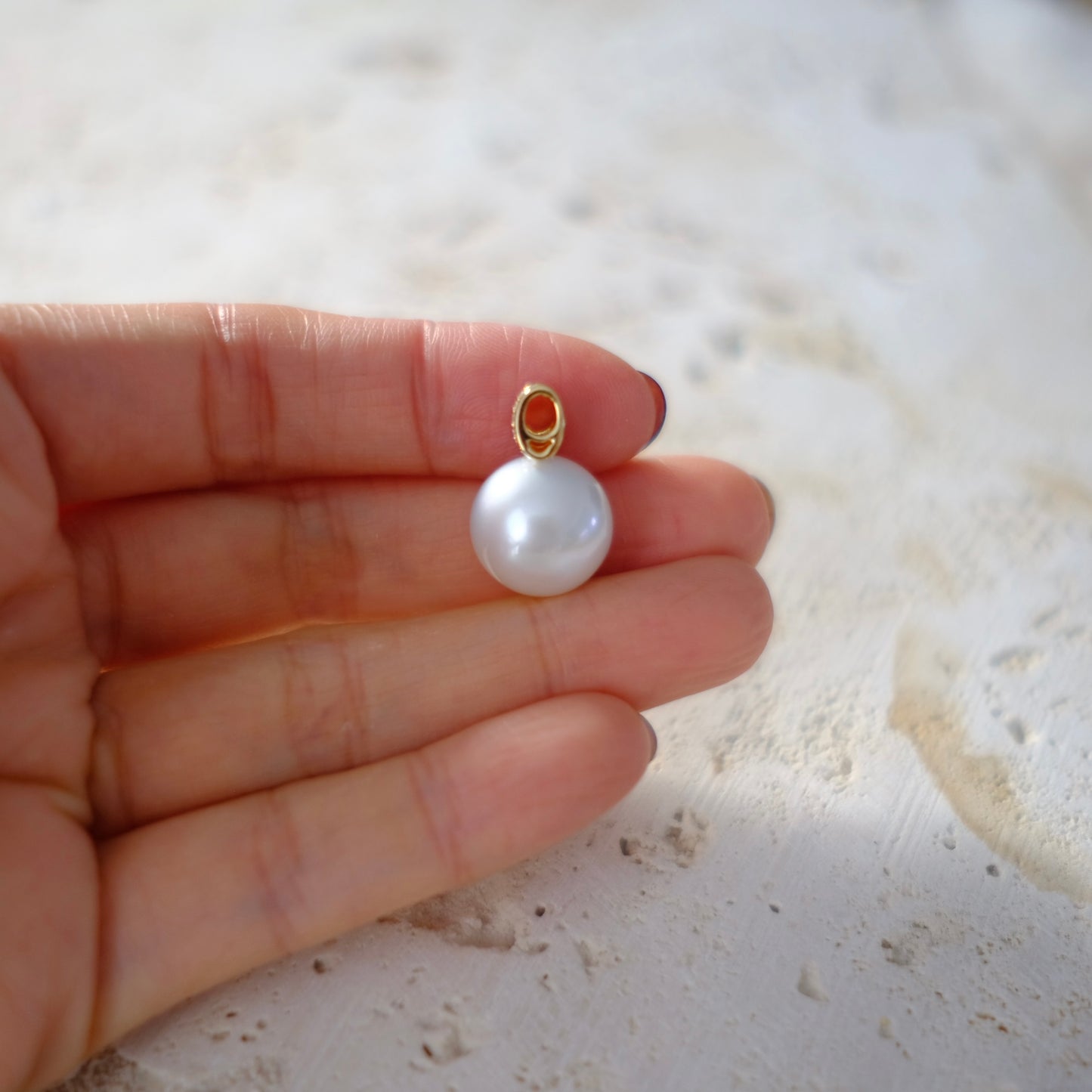 White South Sea Pearl Pendant, Round 13mm, AU750 Diamond 0.034ct