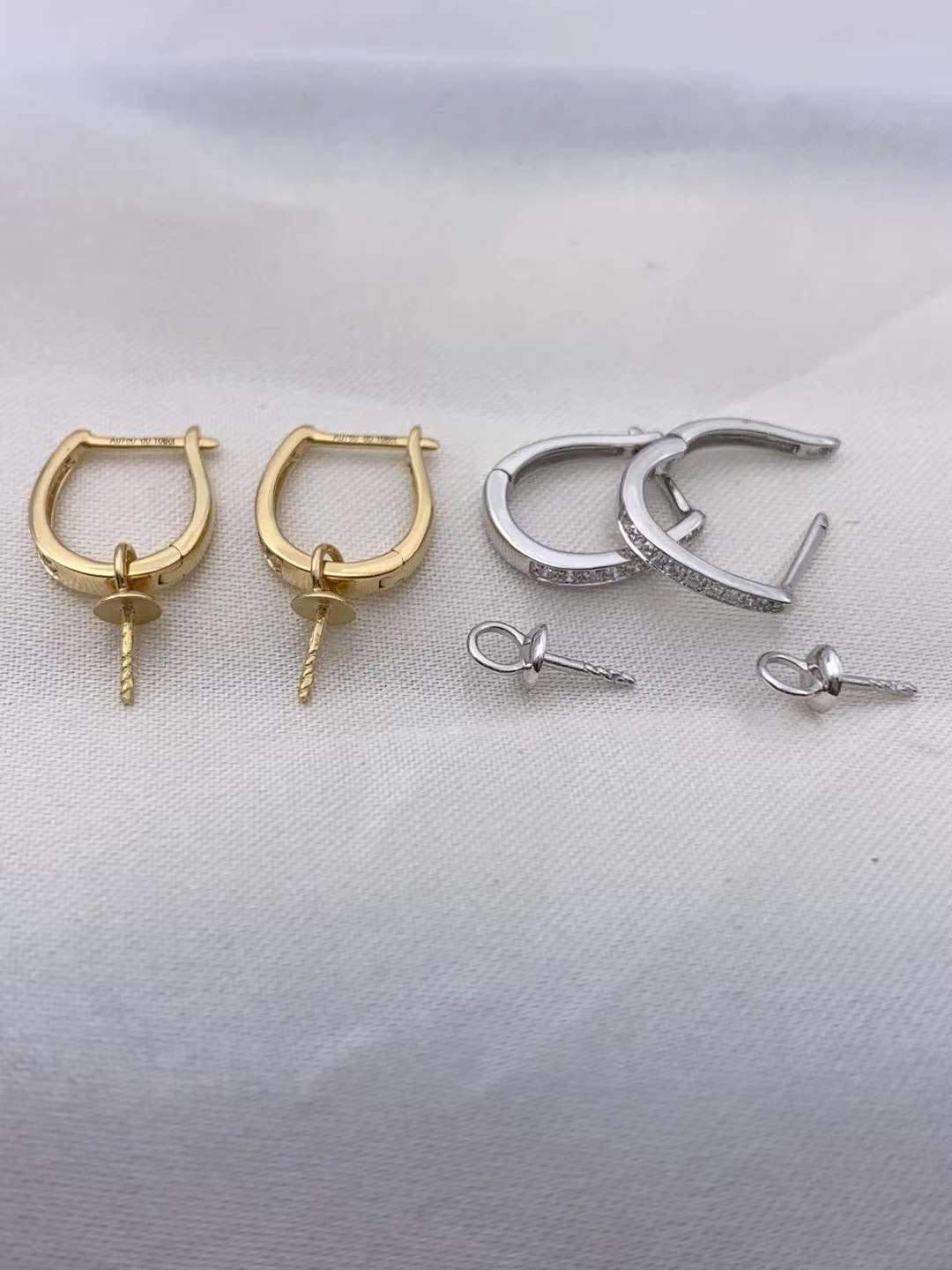 Z027 Classic Earrings Accessories, AU750, Diamond 0.106ct