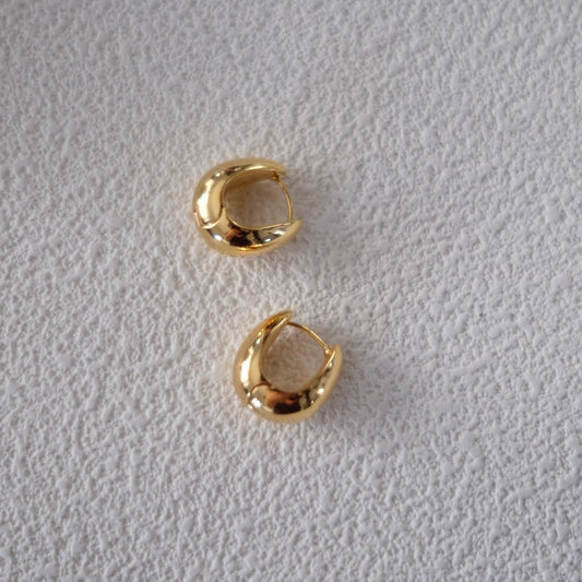 Two Pair of 18K Earrings